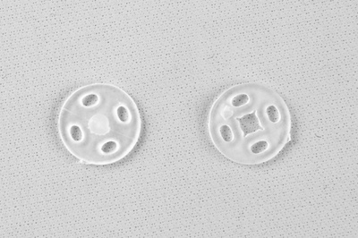 Кнопки пришивные пластиковые 10 мм, блистер 24шт, цв.-прозрачные - купить в Владивостоке. Цена: 48.41 руб.